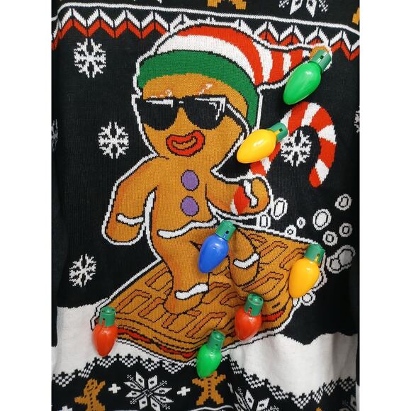 UGLY Gingerbread Christmas Sweater Men's Sz M Black 3D Light Bulbs Office Party - Picture 2 of 16